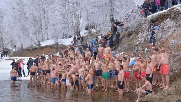 Традиционална прослава Богојављења – седми пут на Власинском језеру